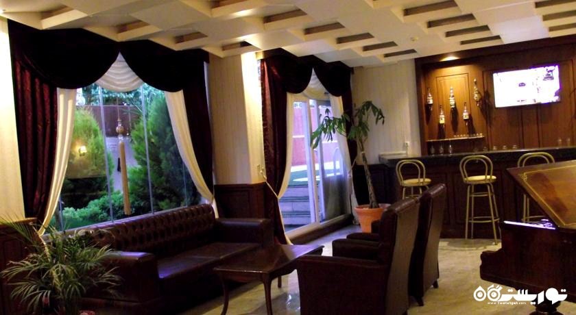 محوطه نشیمن بار هتل